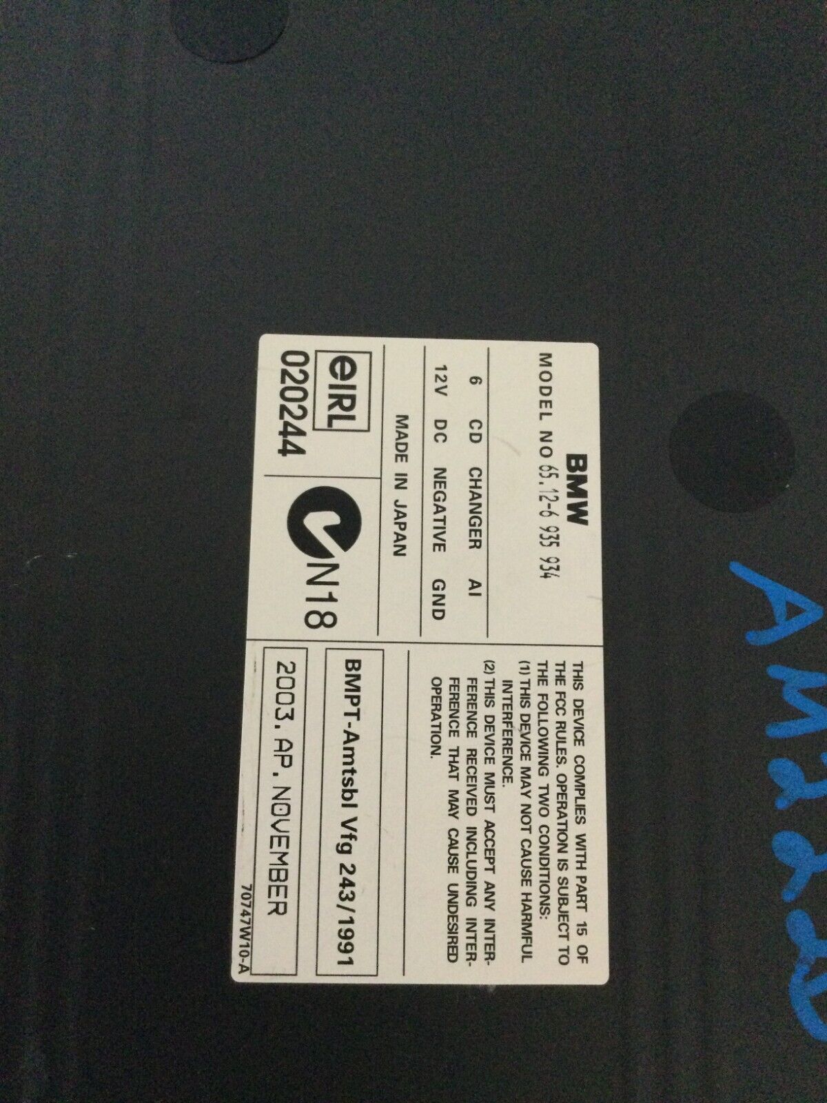 2004 BMW 745Li E65 E66 CD Changer Player OEM 6935934