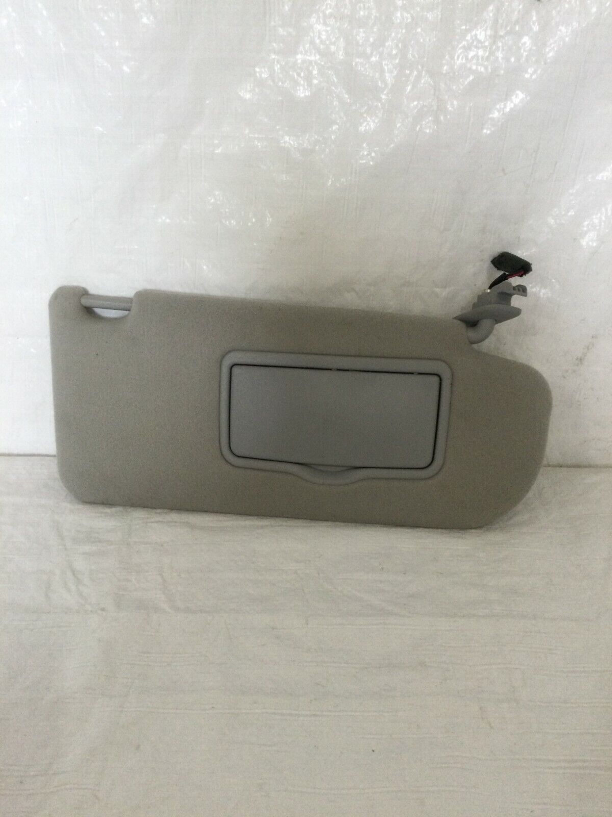 2005 Mazda 6 Sun Visor Right Passenger Side OEM RH
