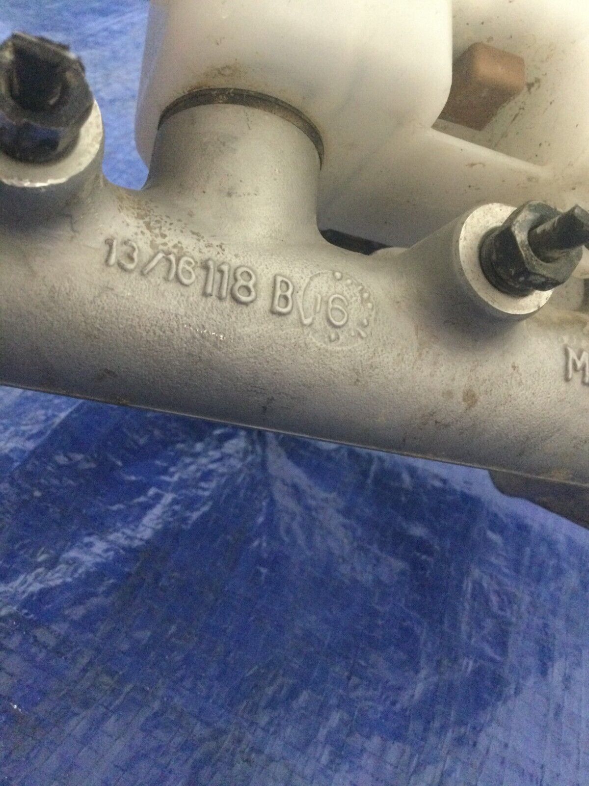 2007 Hyundai Elantra Master Brake Cylinder W/ Reservoir OEM