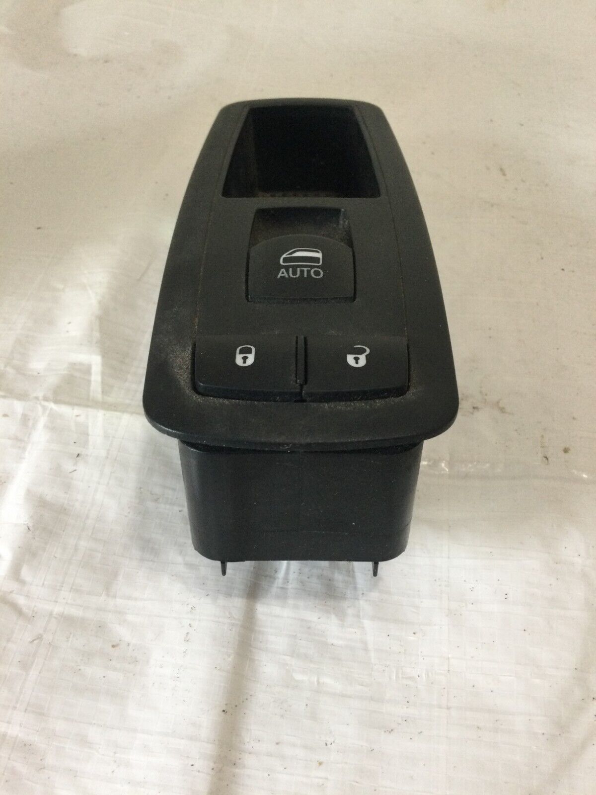 2017 Dodge Grand Caravan Passenger Right Power Window Switch 68298088AA OEM