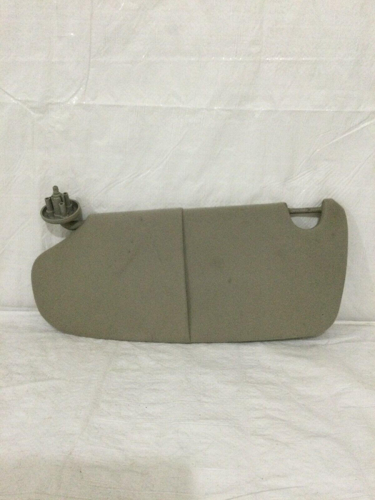 2006 Dodge Ram 1500 Sun Visor Mega Cab 4DR Left LH OEM