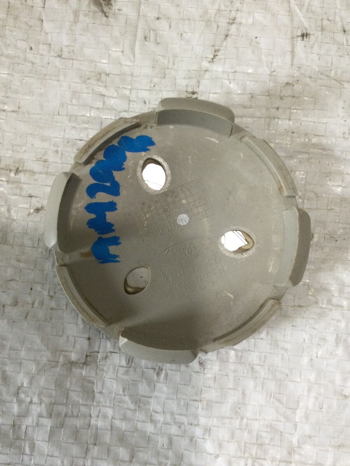 2018 Ford F150 F-150 Fuel Center Cap FL34-1A096-CB