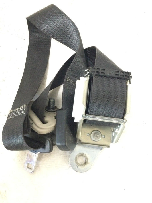2015 Chrysler Town & Country Rear Right  2nd Row  Seat Belt OEM
