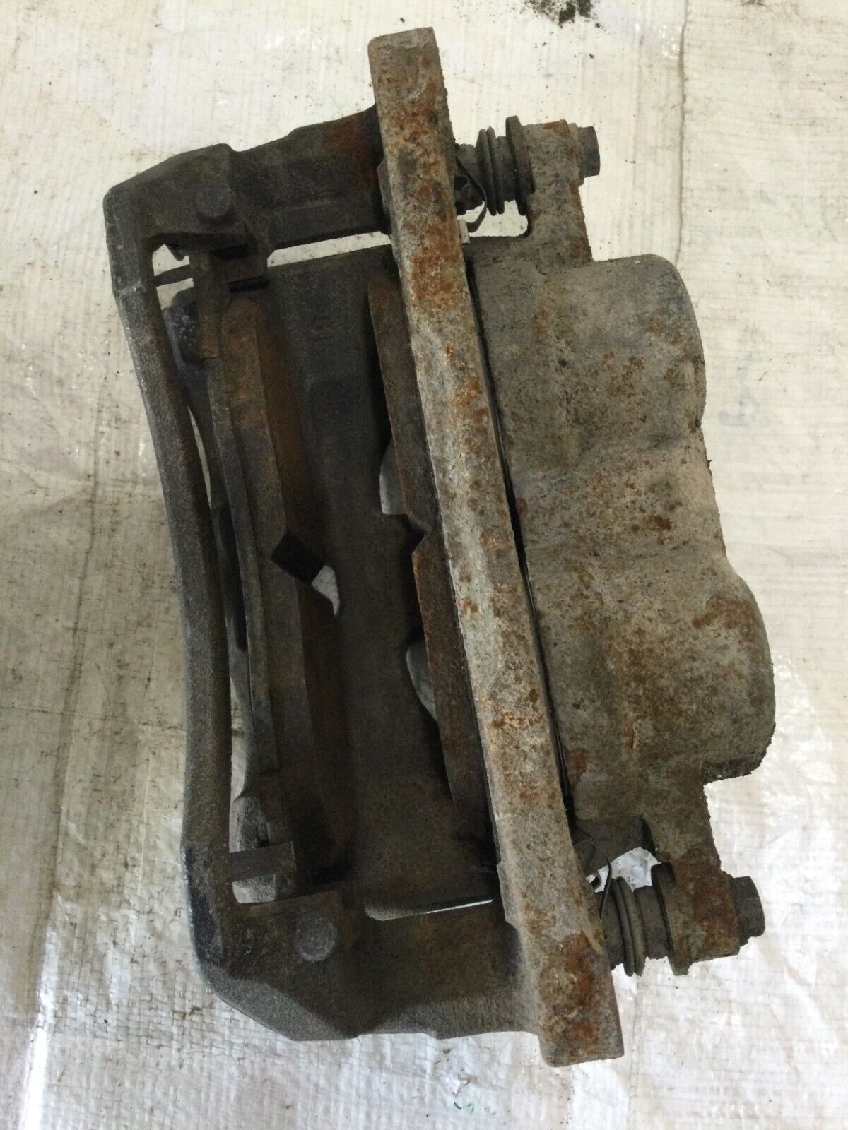 2018 Dodge Ram 3500 Diesel Front Right Brake Caliper OEM