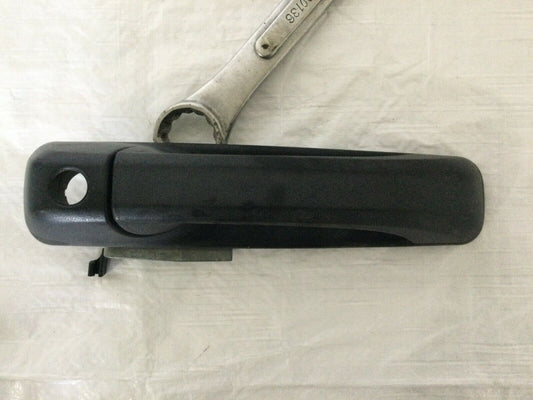 2016 Dodge Ram 1500 Front Left Driver Exterior Door Handle 55112383AB OEM