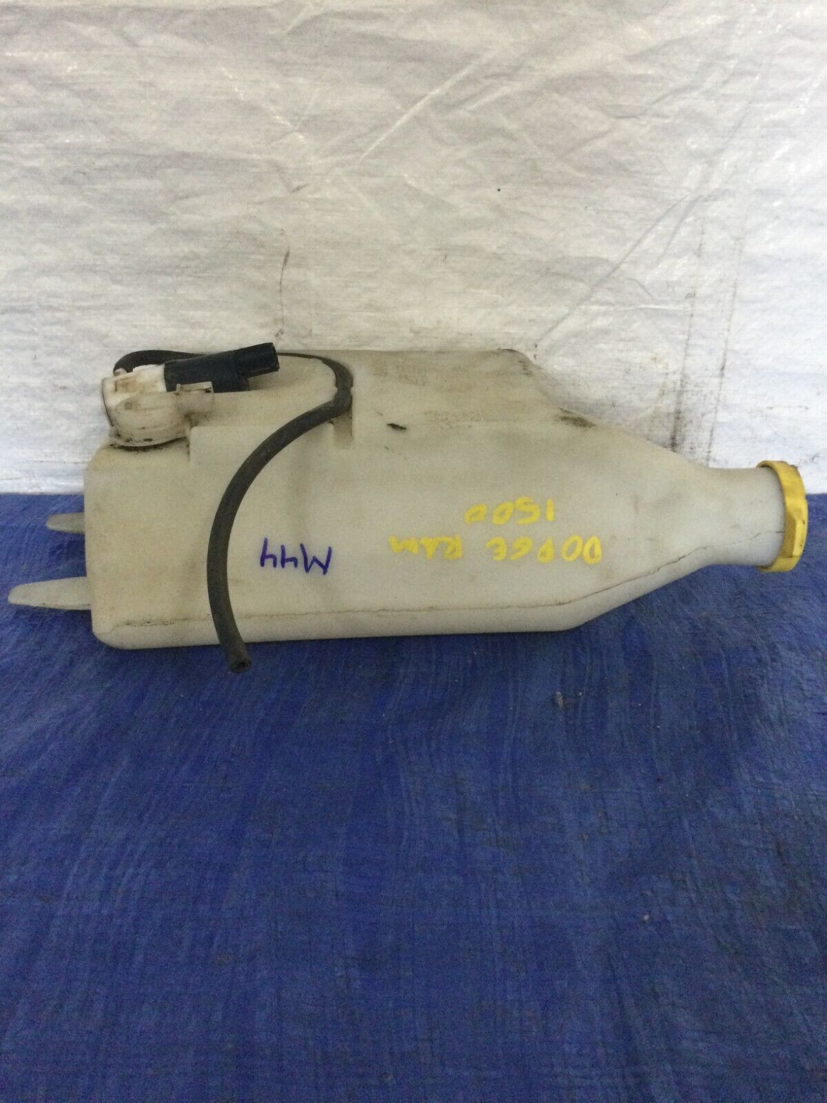 2004 Dodge Ram 1500 Windshield Washer Fluid Reservoir Tank 55077319AA OEM