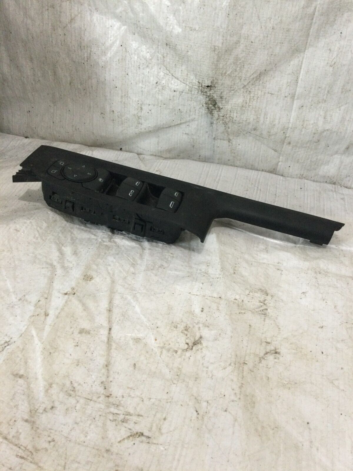 2020 Chevrolet Silverado 1500 Driver Front Left Door Window Switch 84699725 OEM