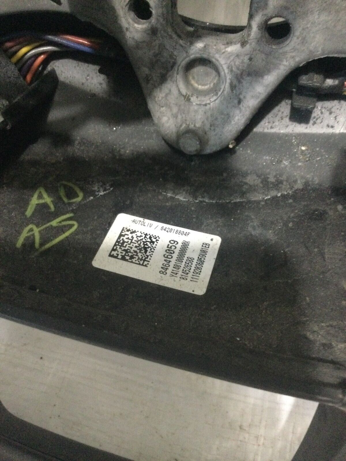 2019-2022 GMC Sierra 1500 Leather  Strng Wheel Heated Black W/ Stichthing OEM