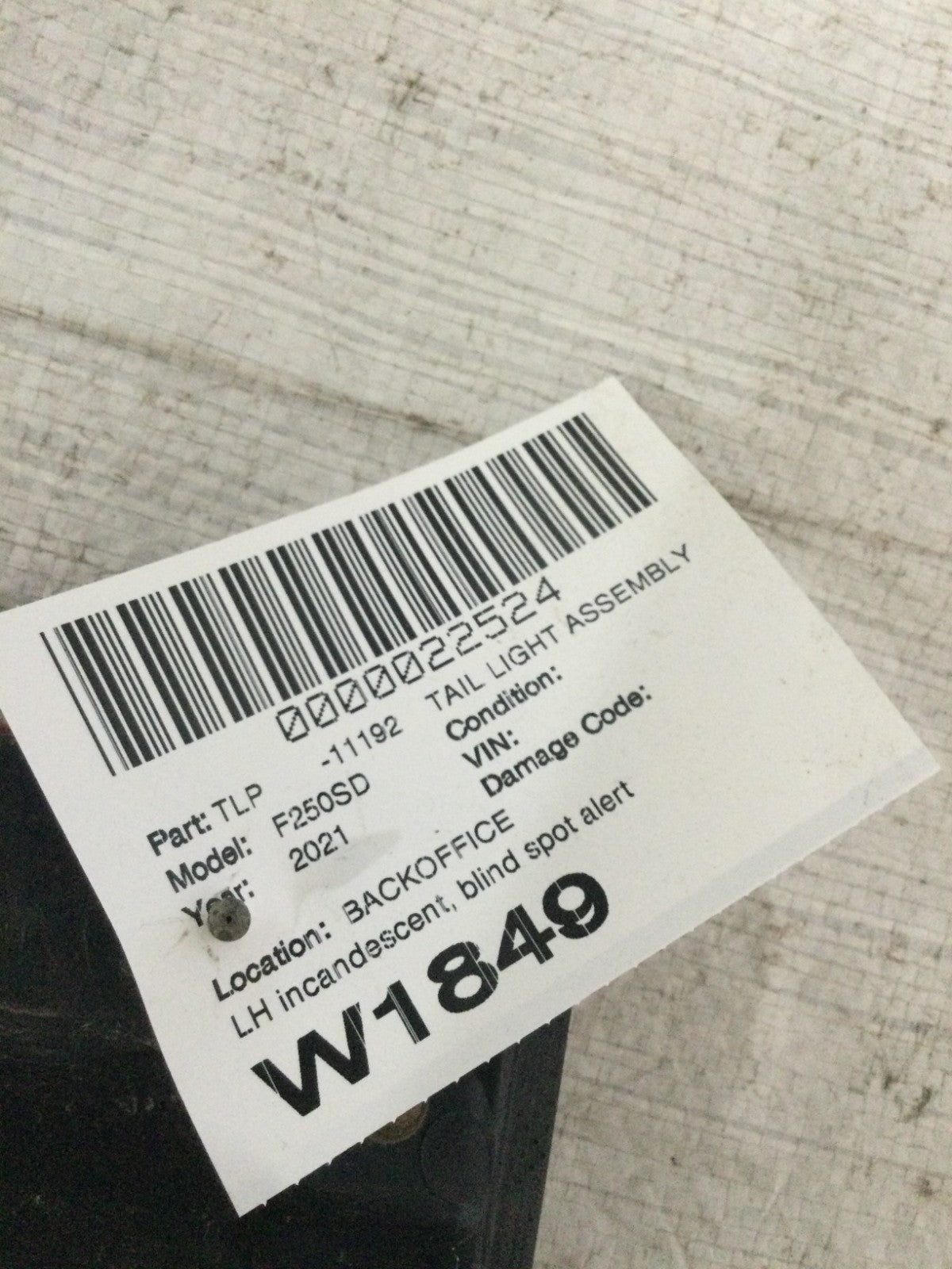 2021 Ford F350 Super Duty Left Drivers Tail Light OEM LC3B-13B505-BG