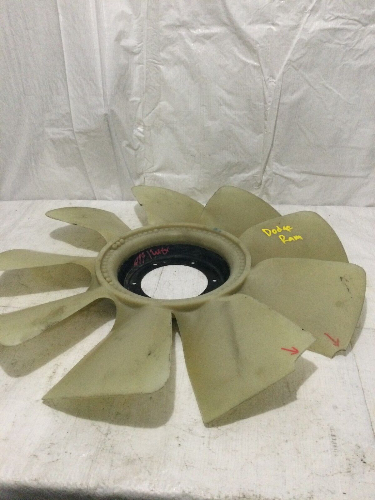 2007 Dodge Ram 3500 5.9L Turbo Diesel Radiator Cooling Fan Blade OEM