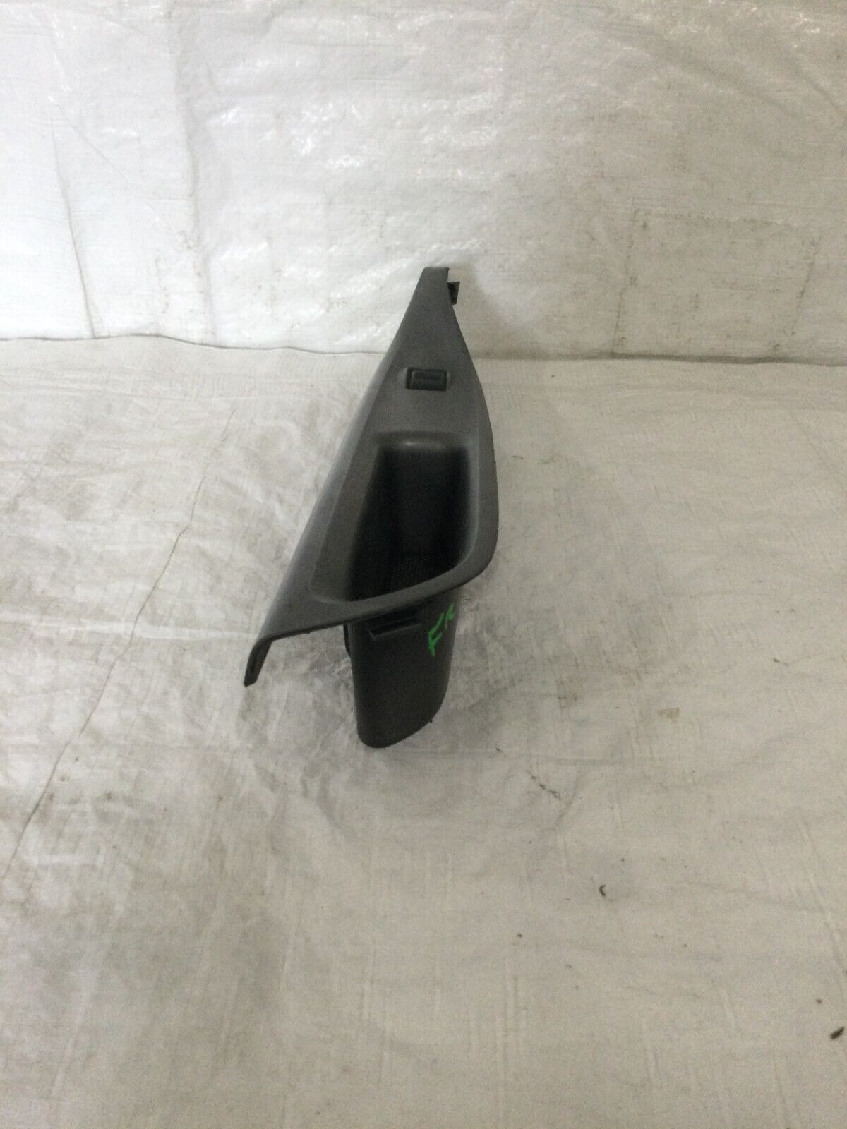 2003-2005 Mazda 6 Mazda Front Right Passenger Side Power Window Switch OEM
