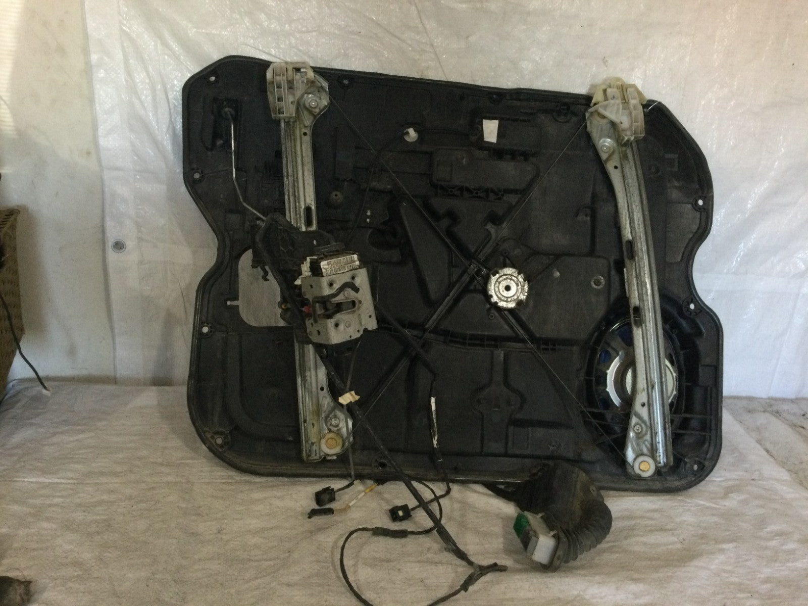 2017 Dodge Ram 3500 6.7L Front Right Window Door Regulator OEM