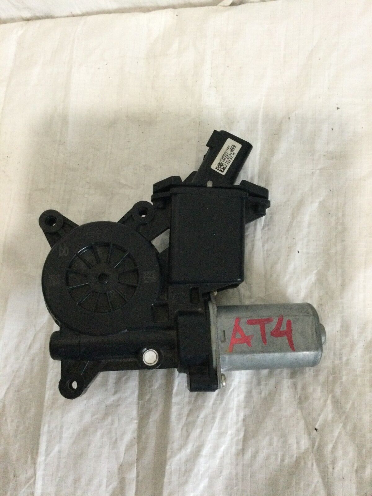 2019 GMC Sierra 1500 Right Passenger Power Window Motor OEM