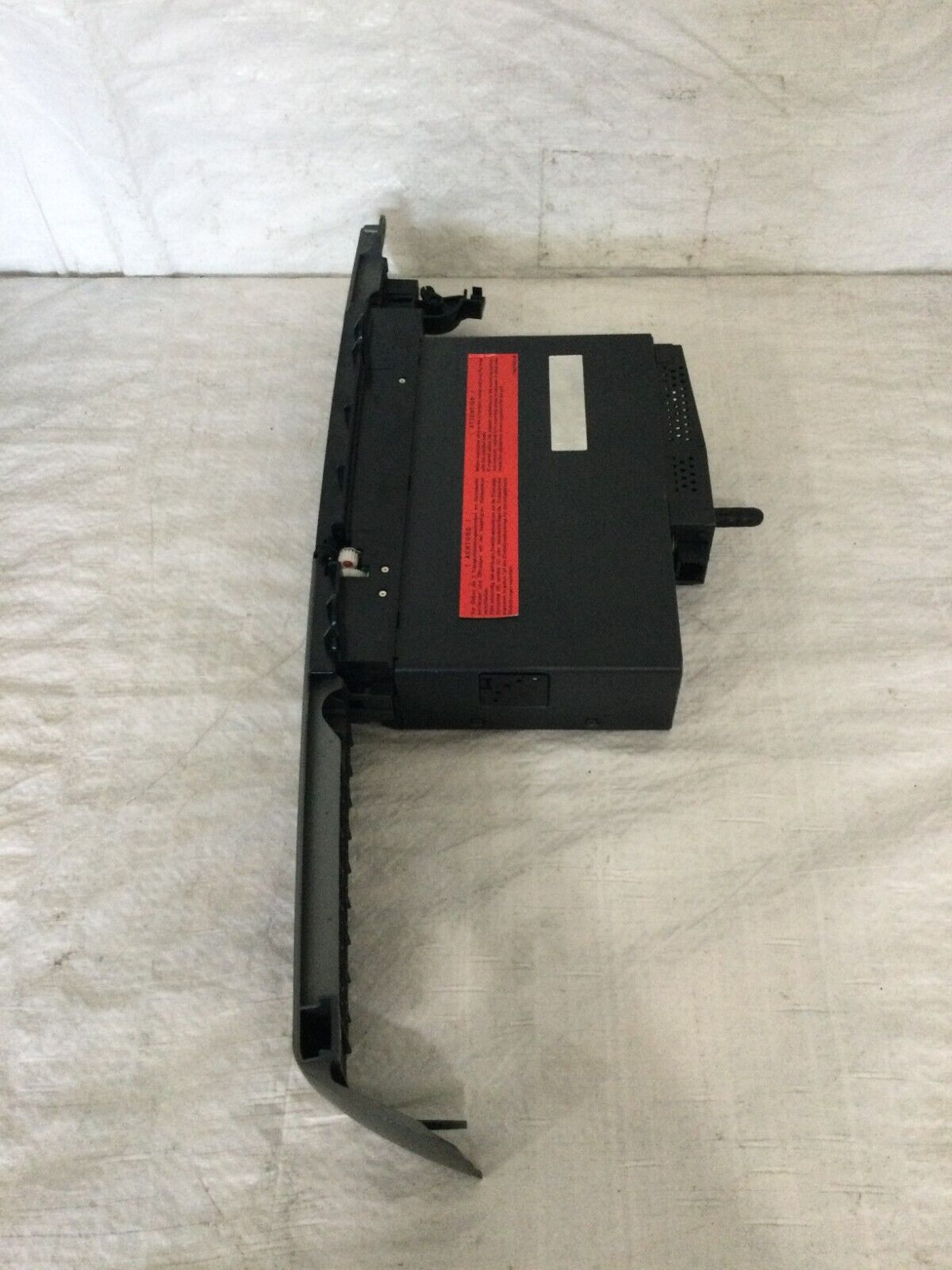 2004 BMW 745Li E65 E66 CD Changer Player OEM 6935934