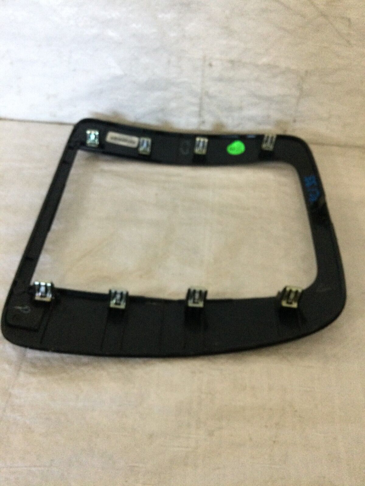 2007 - 2013 Radio Climate Bezel OEM Avalanche Silverado Sierra Tahoe Yukon 