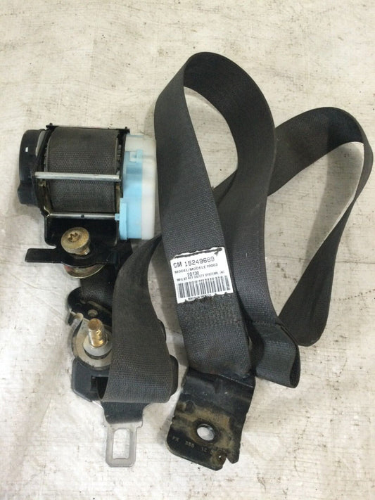 2005 Chevrolet Silverado 1500 Rear Left Seat Belt GM 15249689 OEM