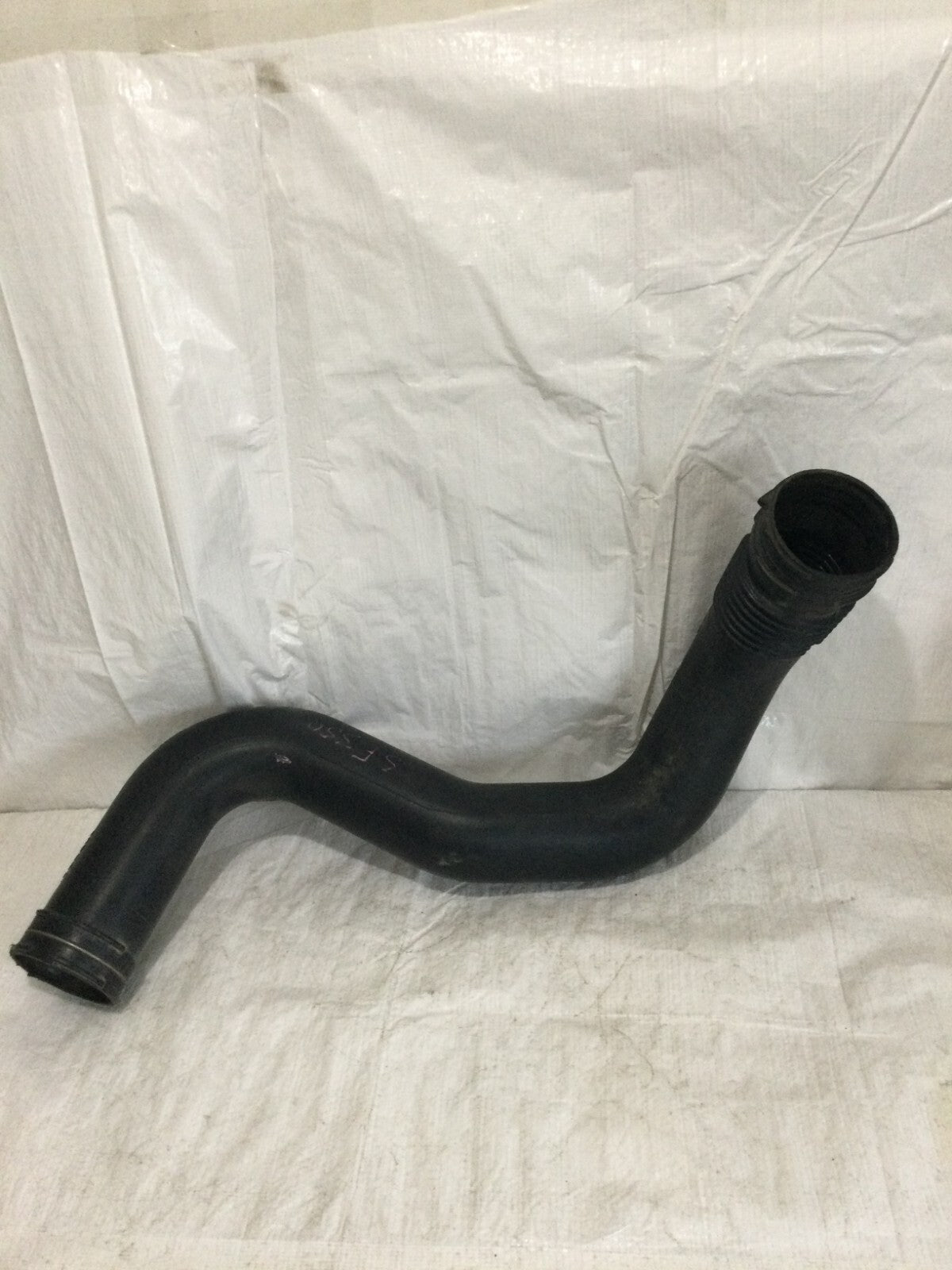 2004-2007 Ford F-350SD F350 Super Duty Air Duct Hose To Intake Manifold Tube OEM