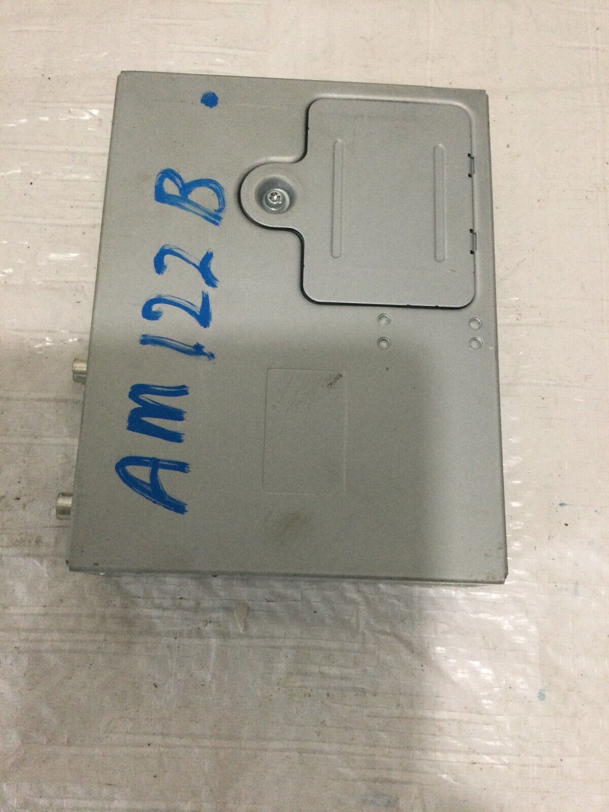 2019 Buick Regal   Comunication Control Module 84431137 OEM