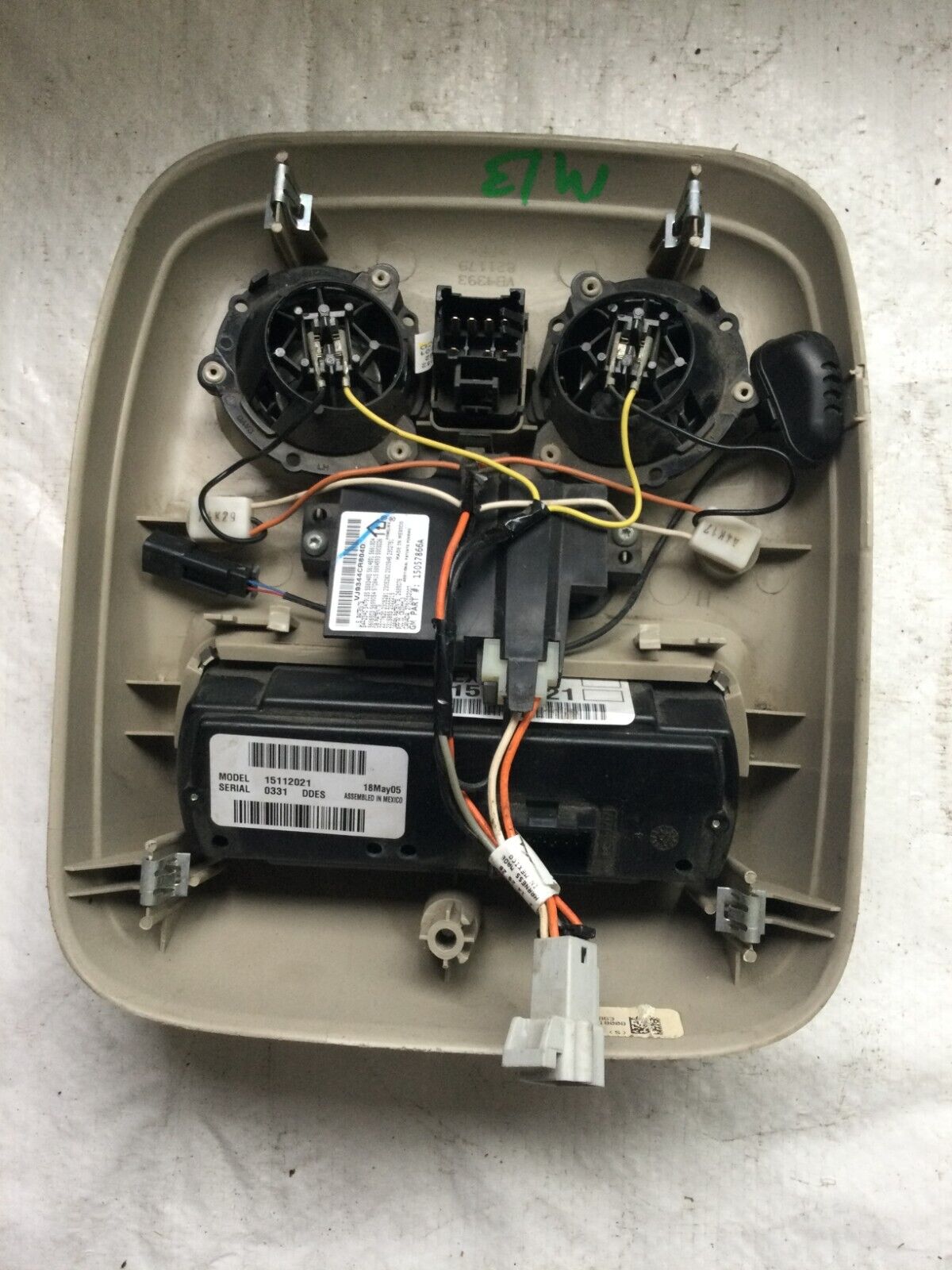 2003-2006 Cadillac Escalade Overhead Console Dome Light W/Climate Control OEM