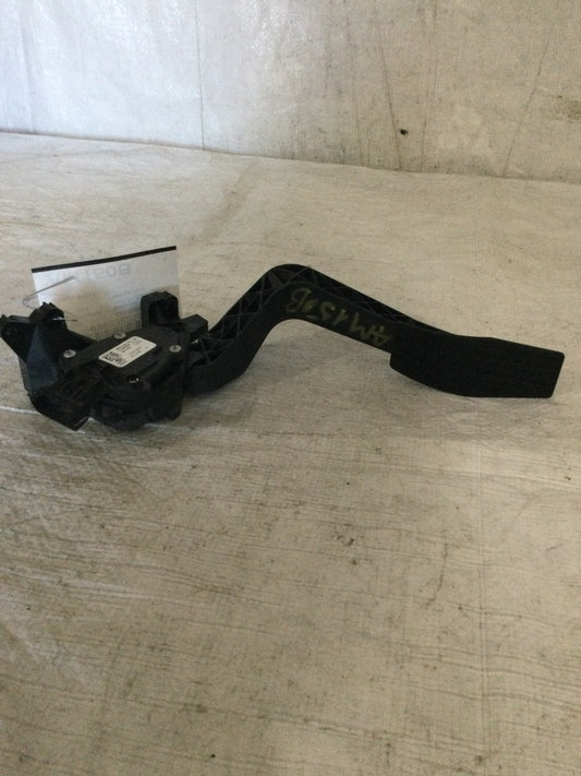 2019 Jeep Compass Accelerator Pedal OEM 51980266