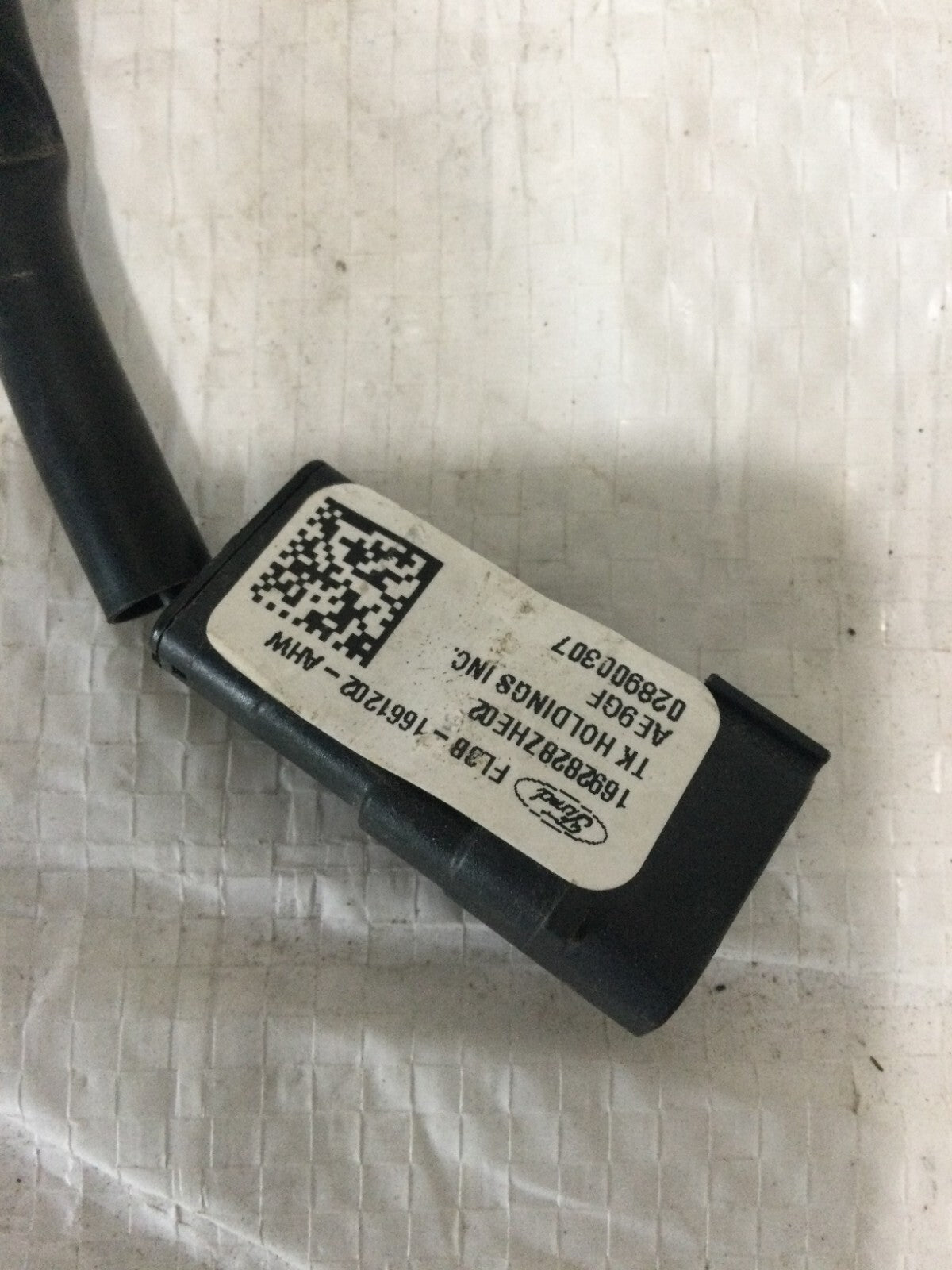 2017-2018 Ford F-150 F150 Front Left Driver Seat Belt Buckle OEM