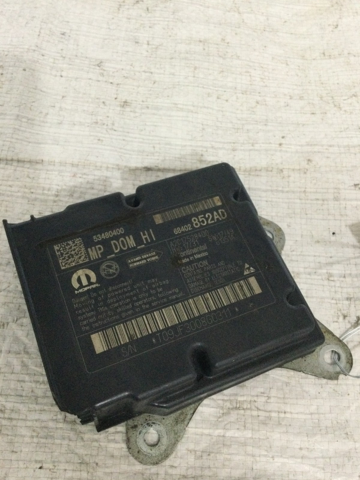 2019 Jeep Compass Restraint Control Module OEM 68402852AD
