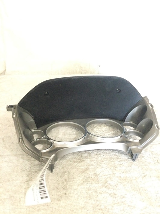 2010 Chevrolet Silverado 1500 Dash Speedometer Cluster Bezel OEM 25782906