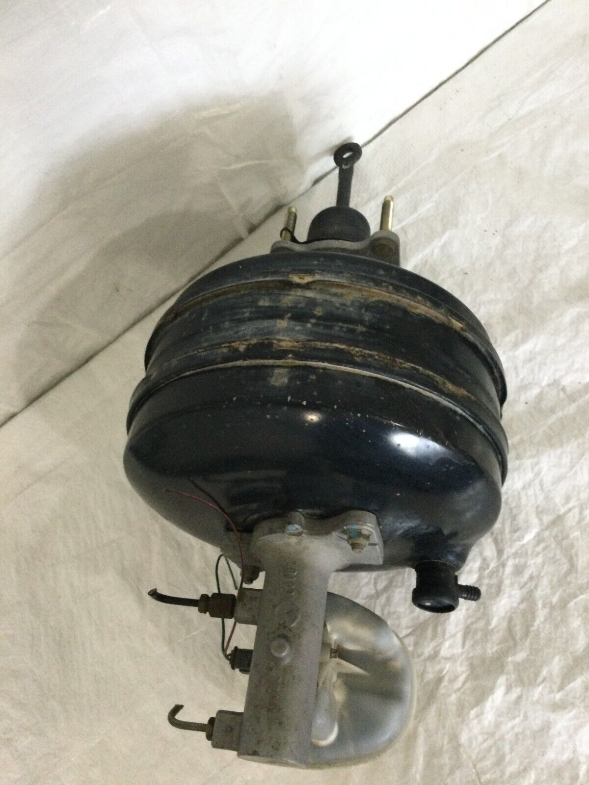 2004 Dodge Ram 1500 Power Brake Booster W/ Reservoir OEM 52110250AF 5.7L