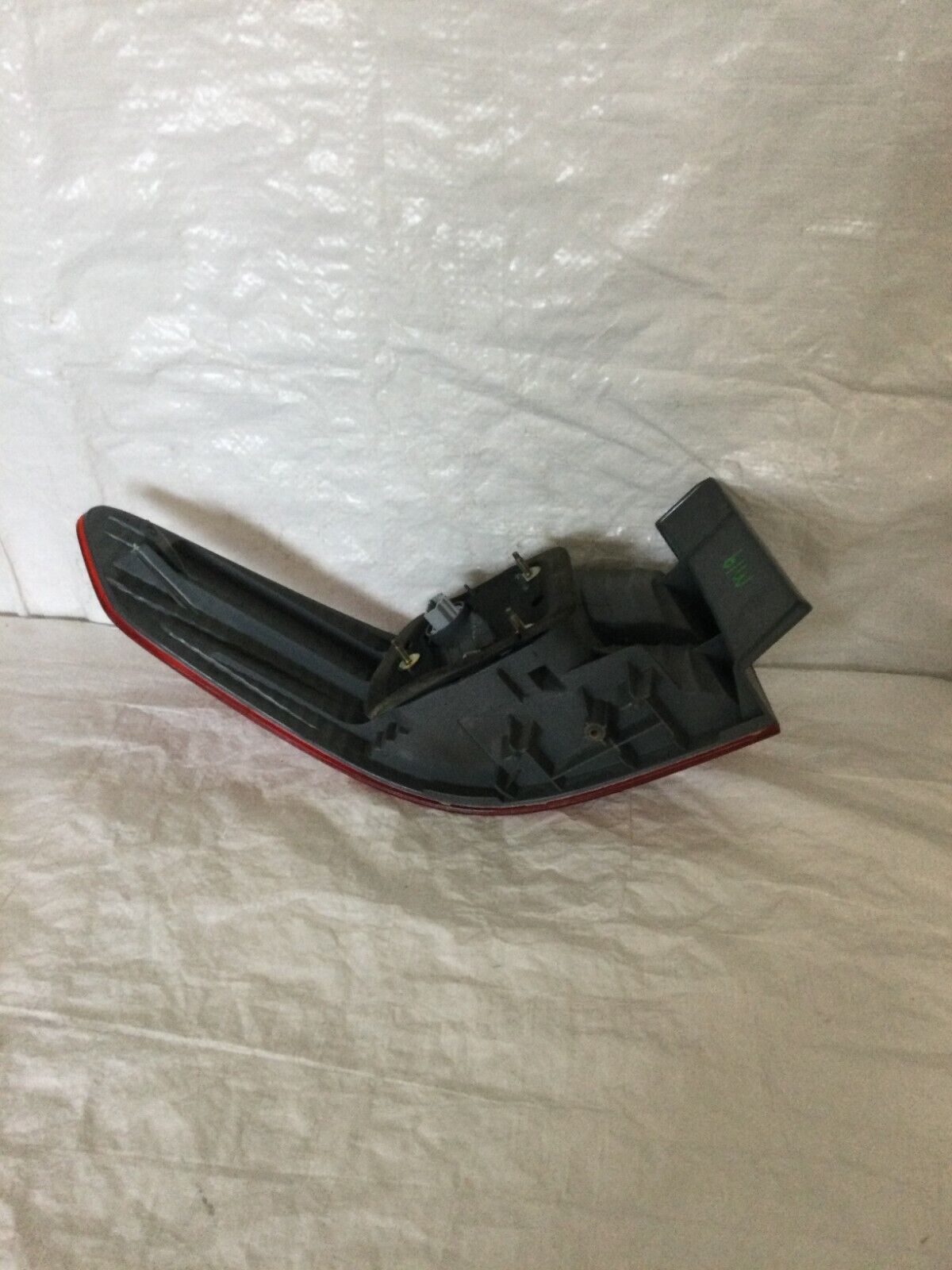 2003-2005 Honda Accord Sedan Right Rear Passenger Side Tail Light Assembly OEM 