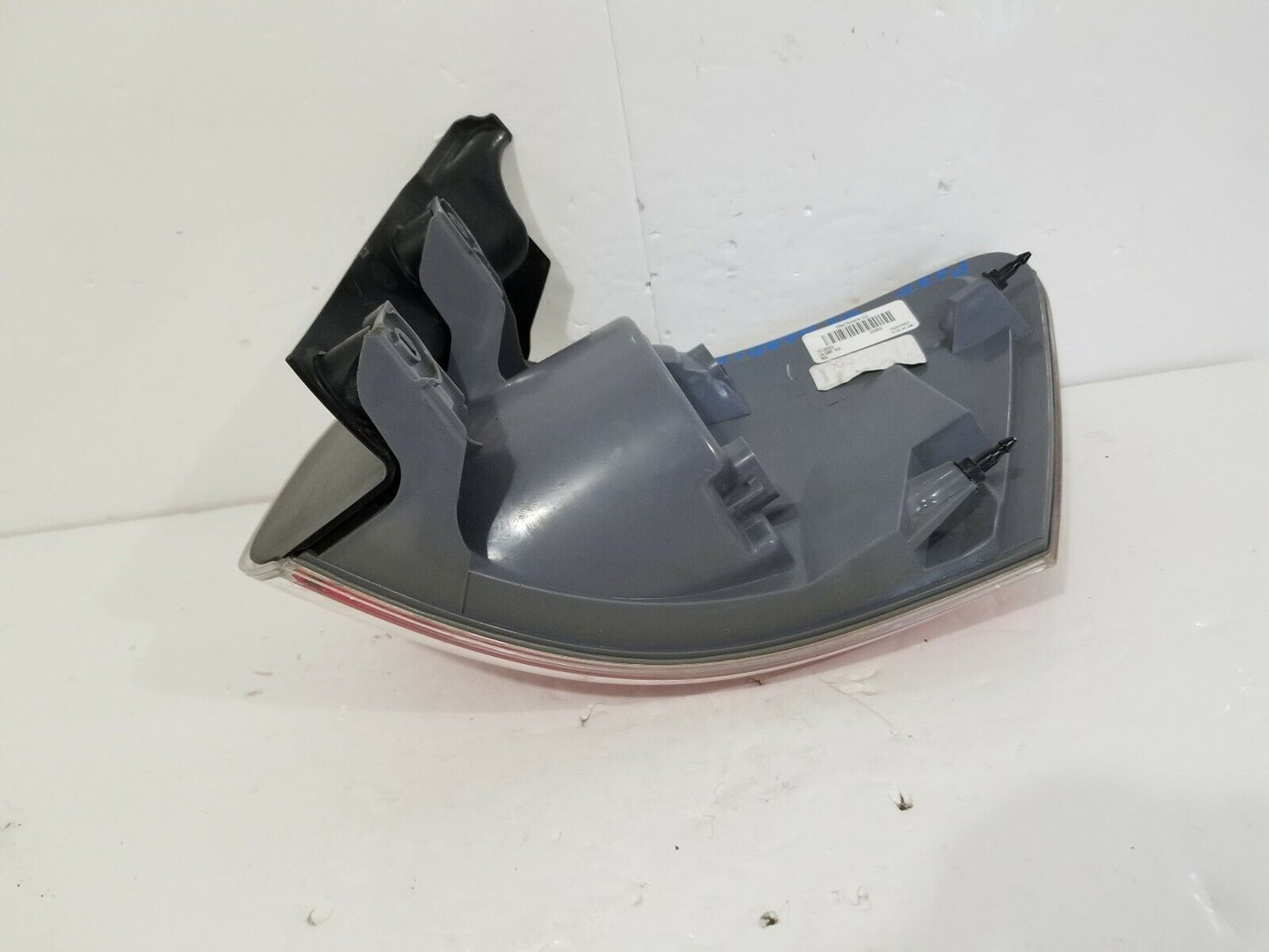 2007 GMC Acadia Rear Left Driver Side Tail Light Lamp OEM LH
