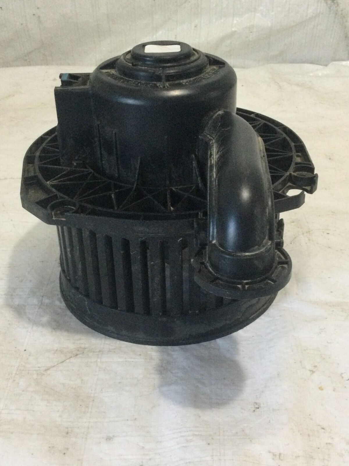 2007-2009 Cadillac Escalade ESV Rear Blower Motor OEM 52419692 OEM