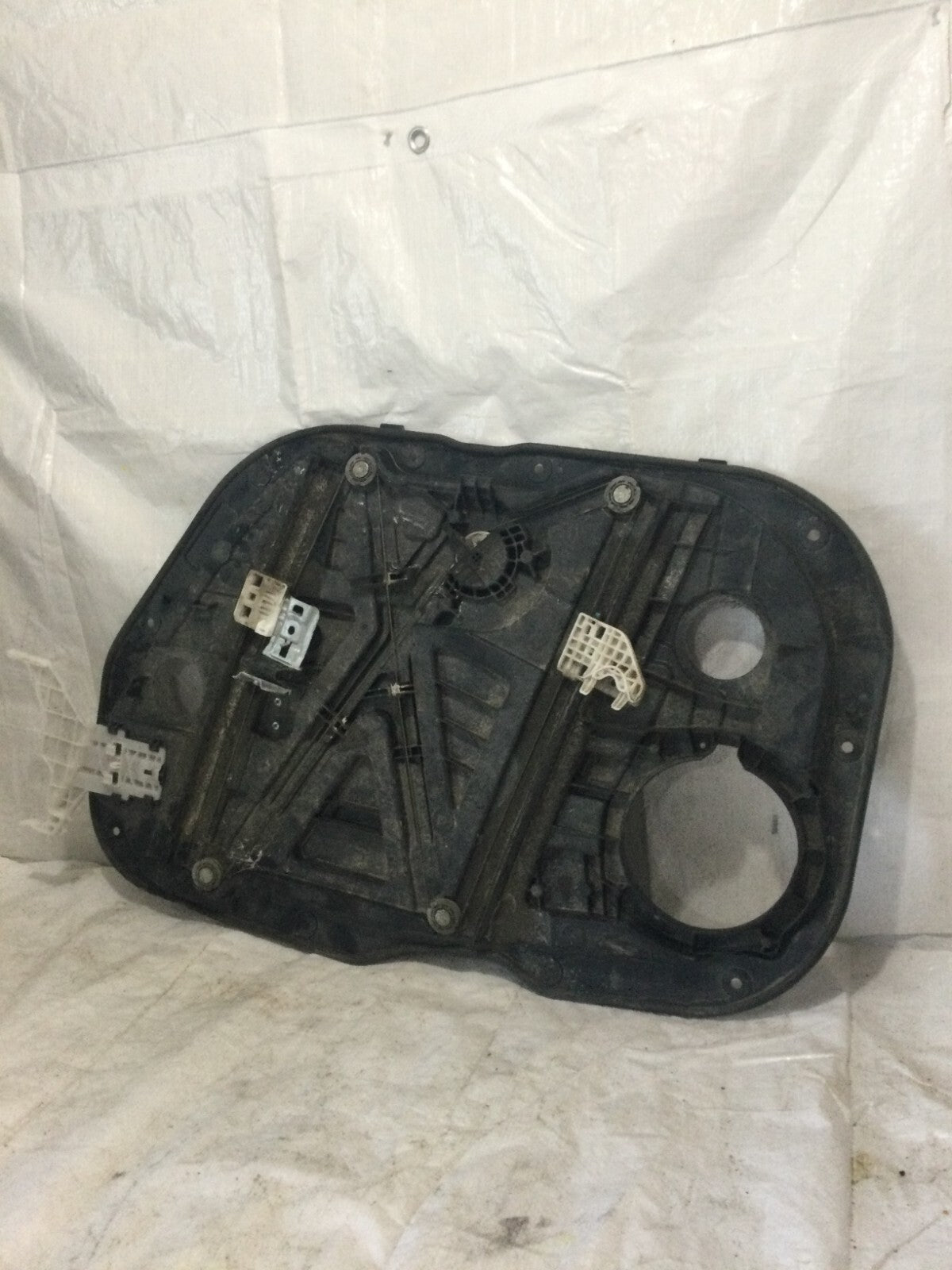 2017-2020 Hyundai Elantra Front Left Door Window Regulator OEM 82470-F2340P