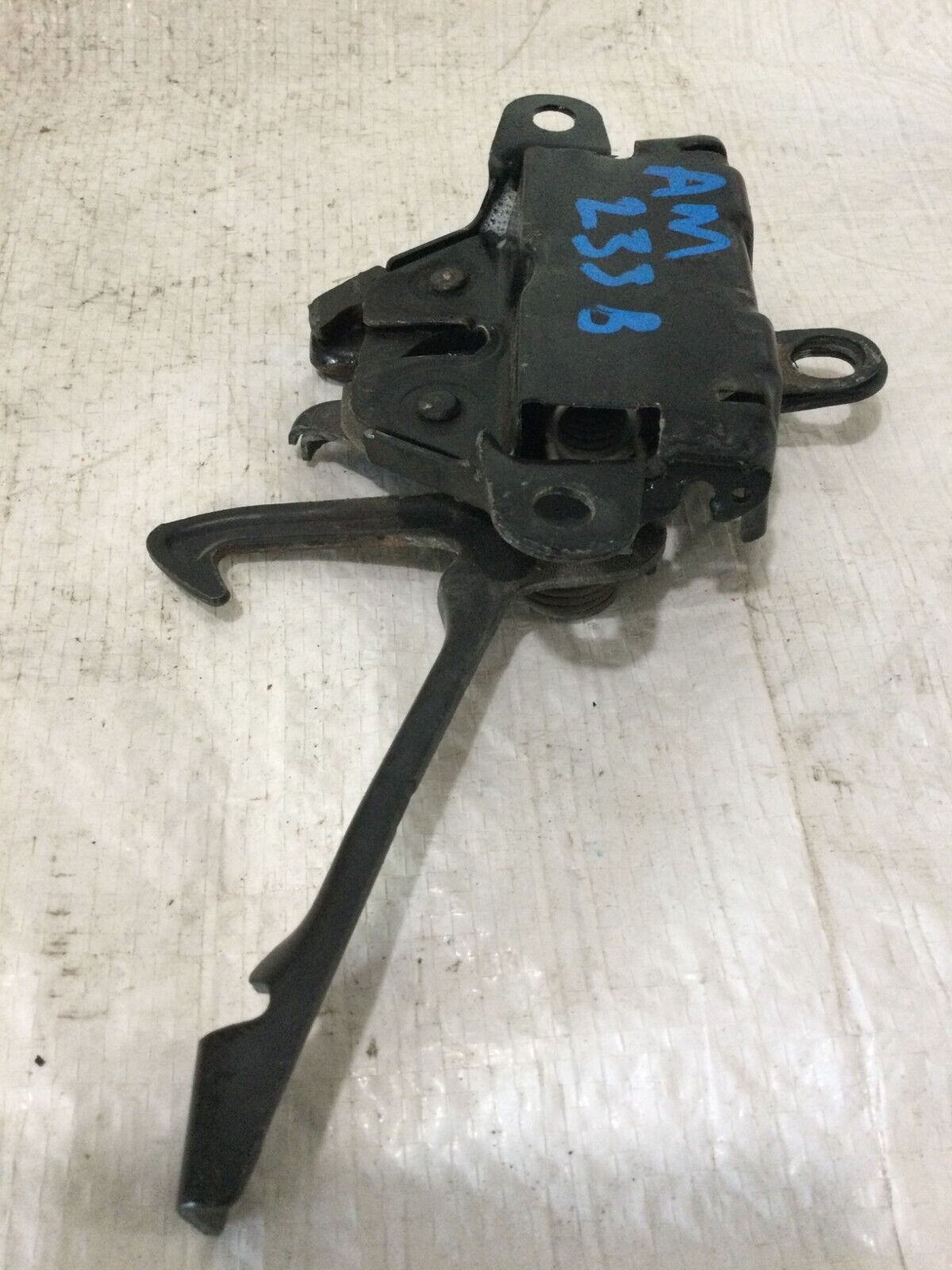 2001-2003 Toyota Highlander Hood Latch OEM