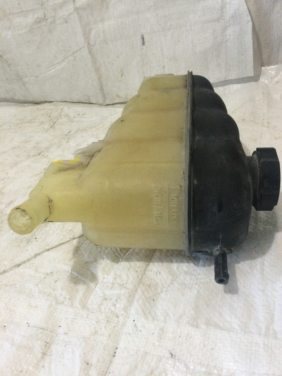 2007 Cadillac Escalade Engine Coolant Recovery Bottle OEM