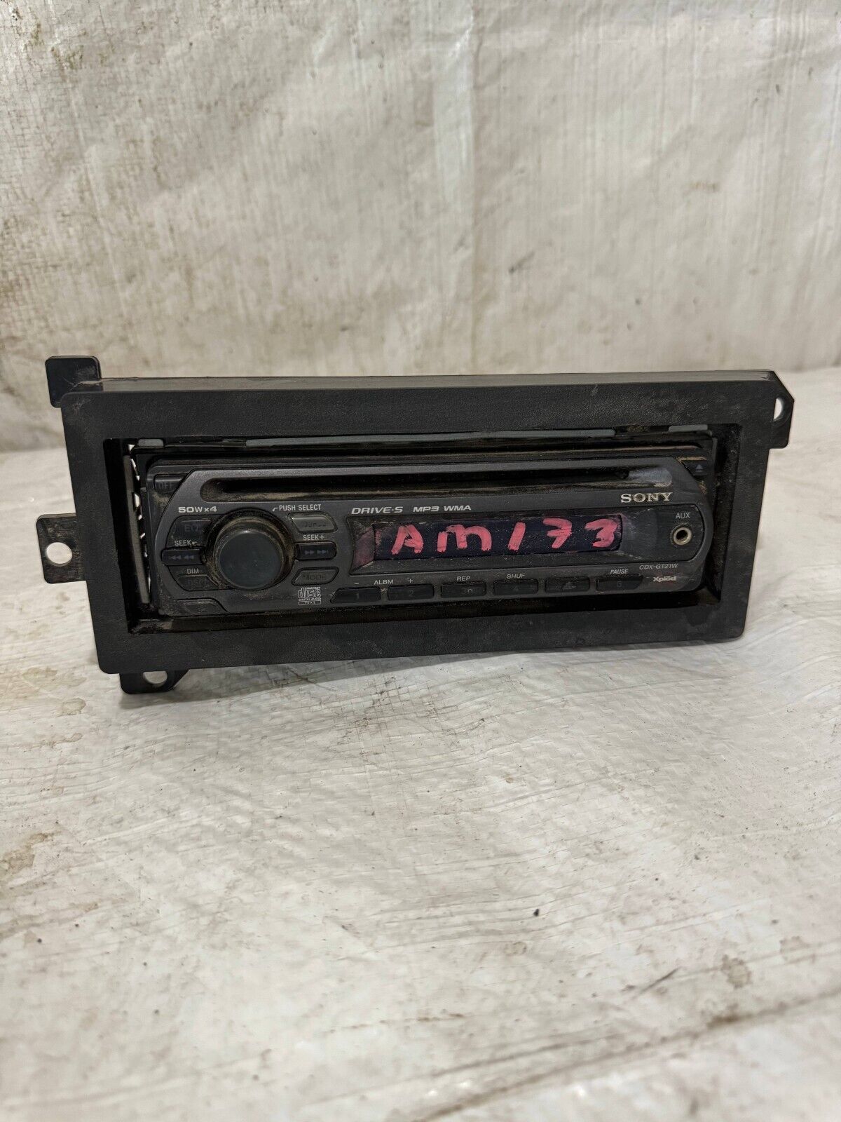 1998 Dodge Ram 2500 Sony CDX GT21W CD Player MP3 In Dash Receiver OEM