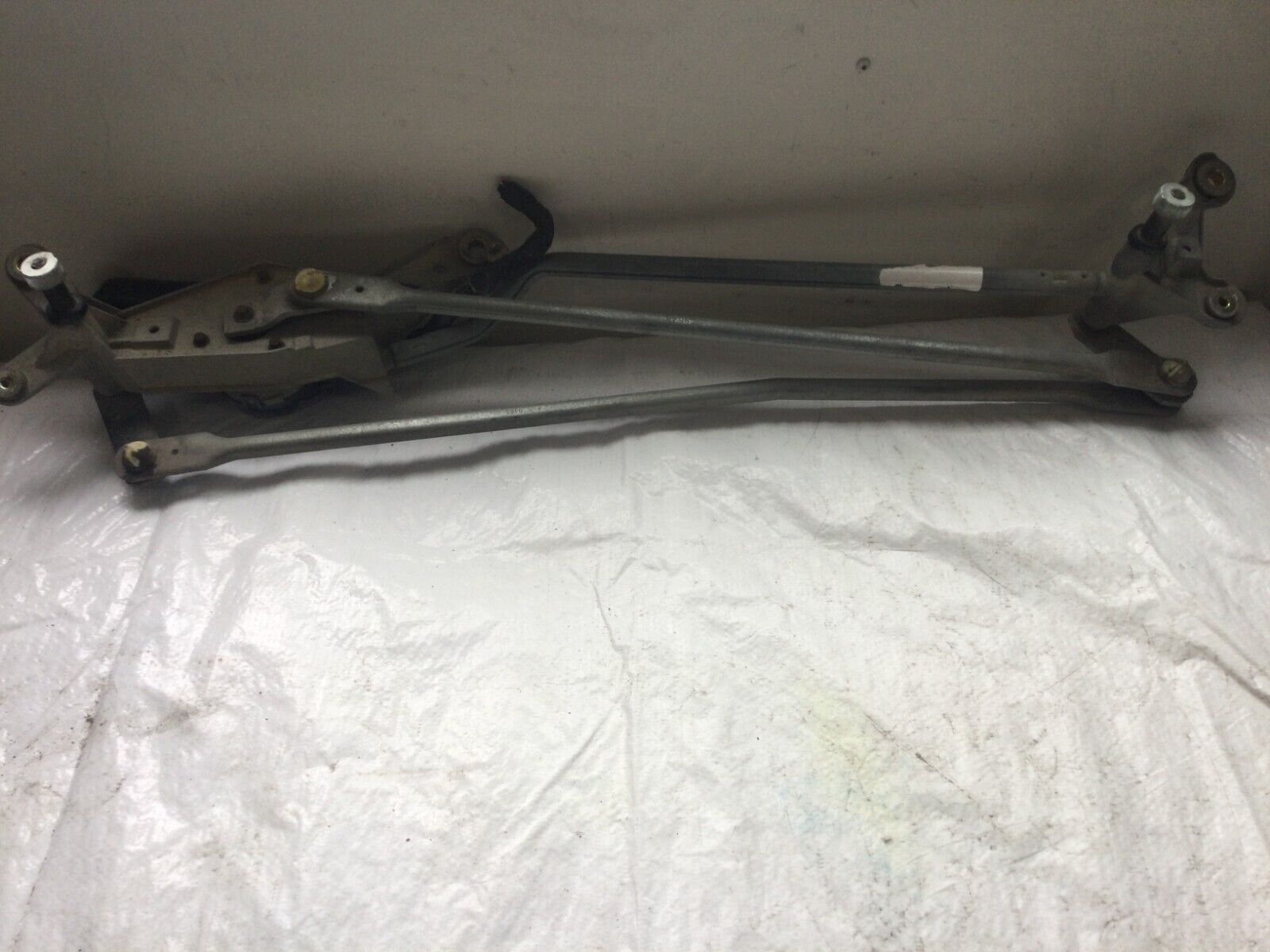 2005 Ford F-350SD Front Wiper Motor W/ Linkage Assembly OEM