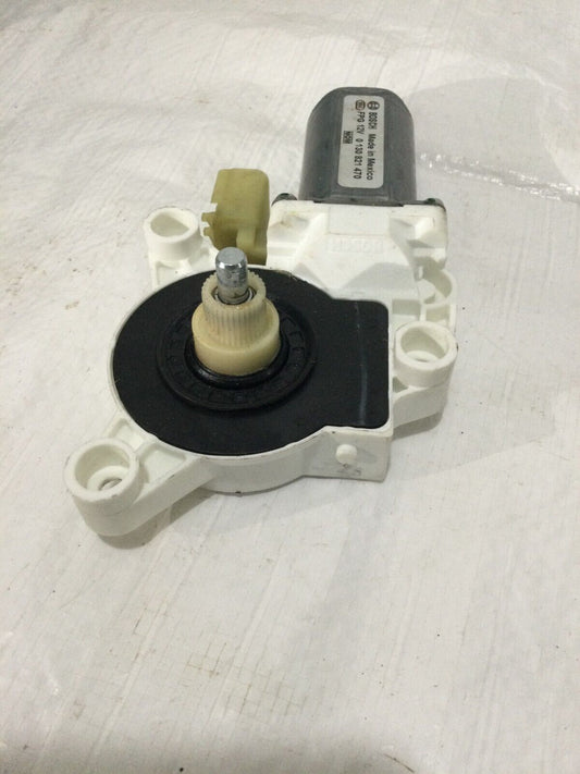2012 Dodge RAM 1500 Front Right Door Power Window Motor OEM