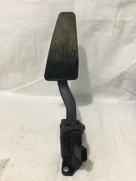 2014 RAM 3500  Accelerator  Pedal 53034160AD OEM
