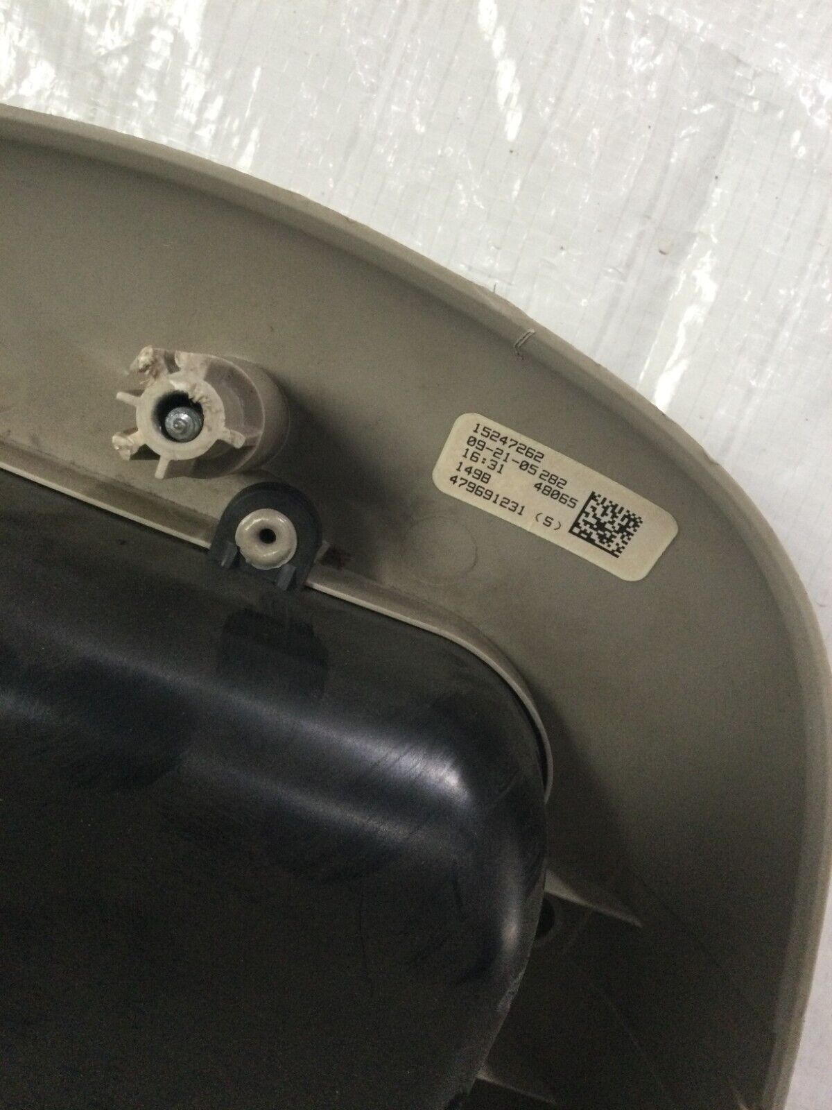 2003-2007 Silverado Sierra Overhead Console Dome Map Lights Storage OEM 15247262