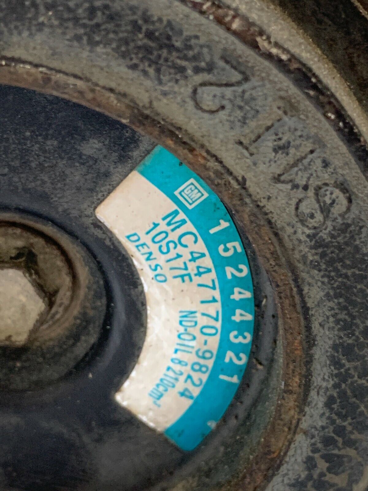 2003-2010 Chevrolet Silverado 1500 Avalanche AC Air Compressor 15244321 OEM