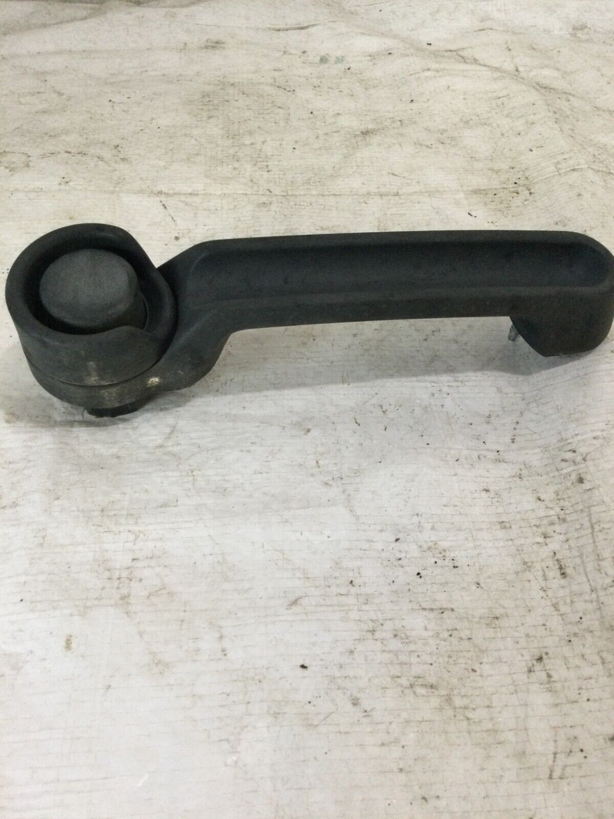2017 Jeep Wrangler Front Right Exterior Door Handle OEM