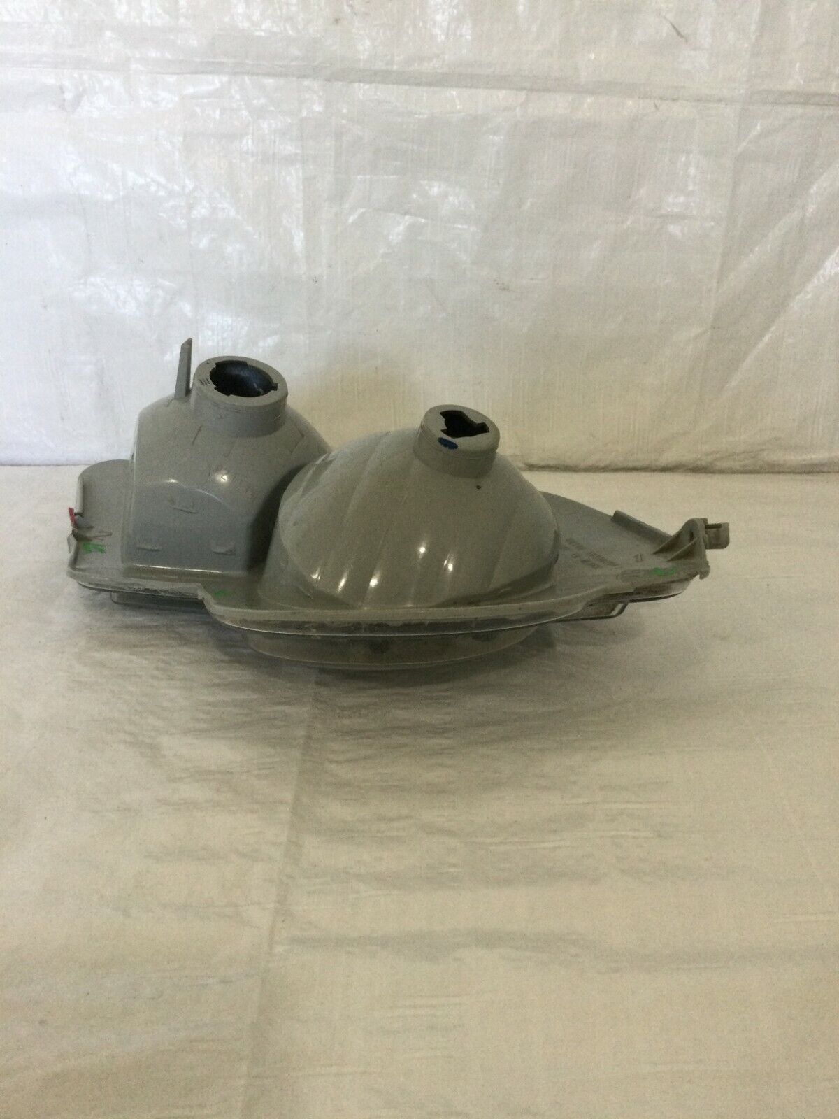 2002-2006 Chevy Avalanche Right Corner Park Light Passenger Side OEM RH