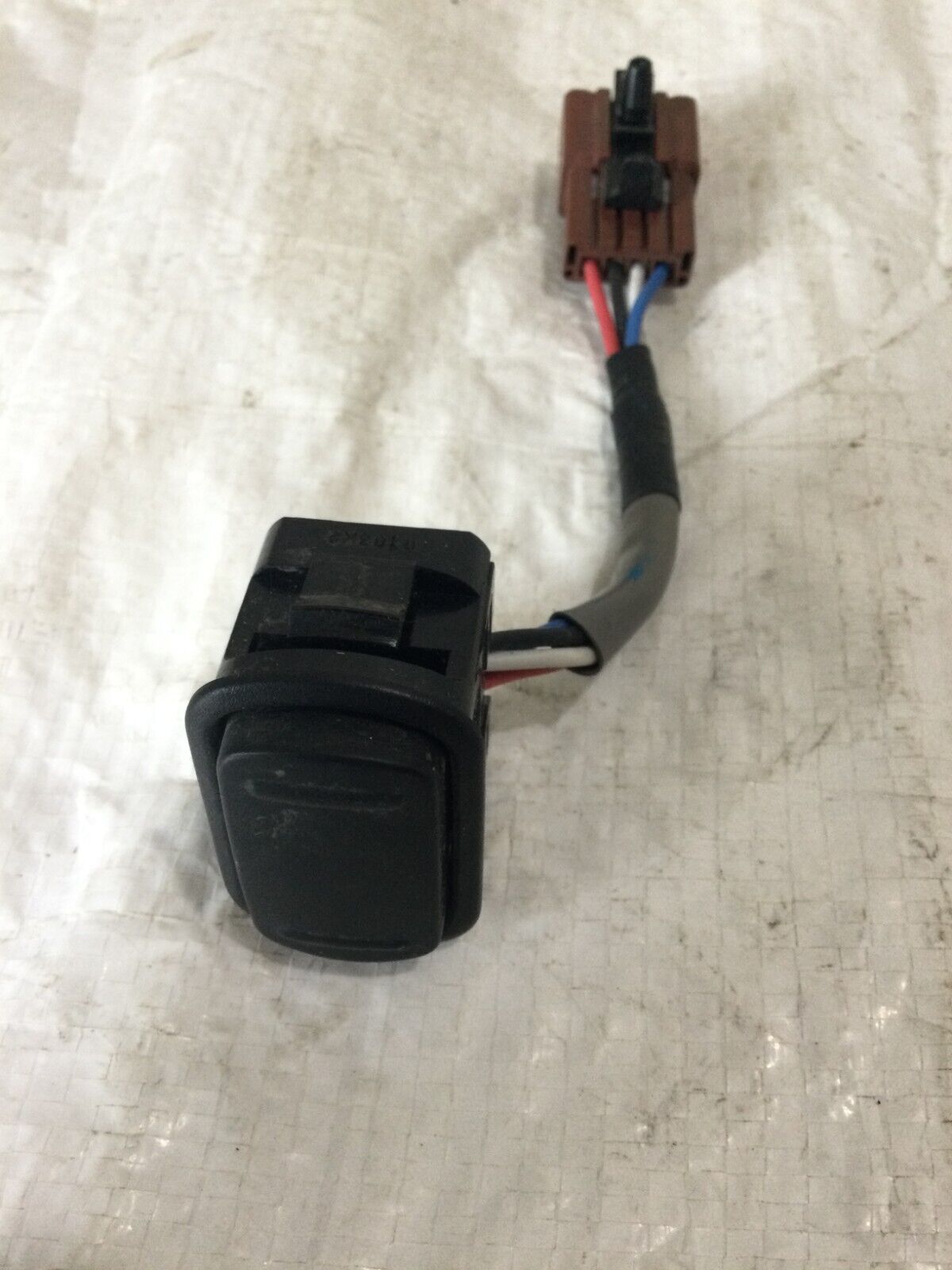 2020 Nissan Rogue Seat Lumbar Control Switch OEM