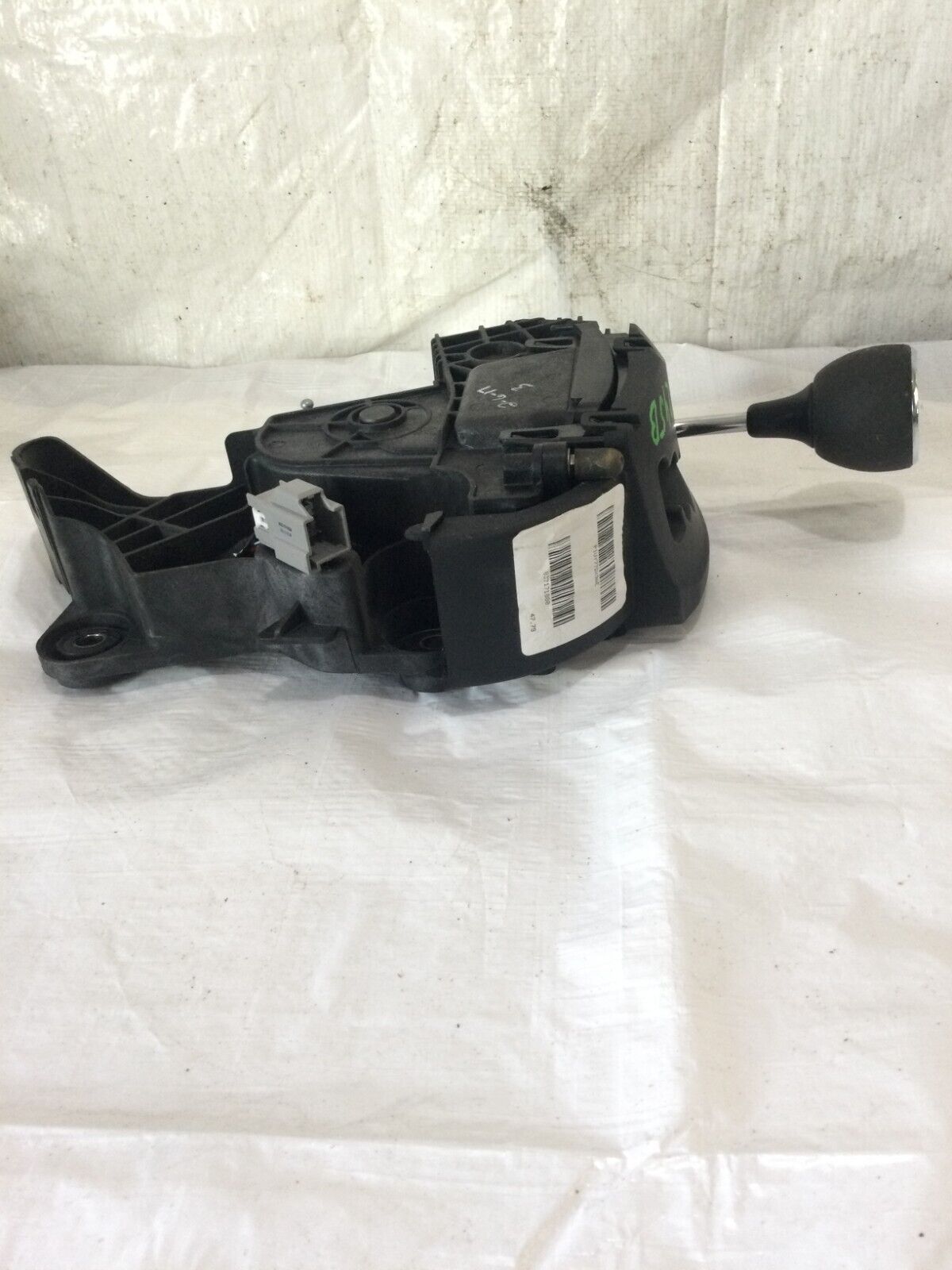 2017 Dodge Grand Caravan Floor Gear Shifter Assembly OEM
