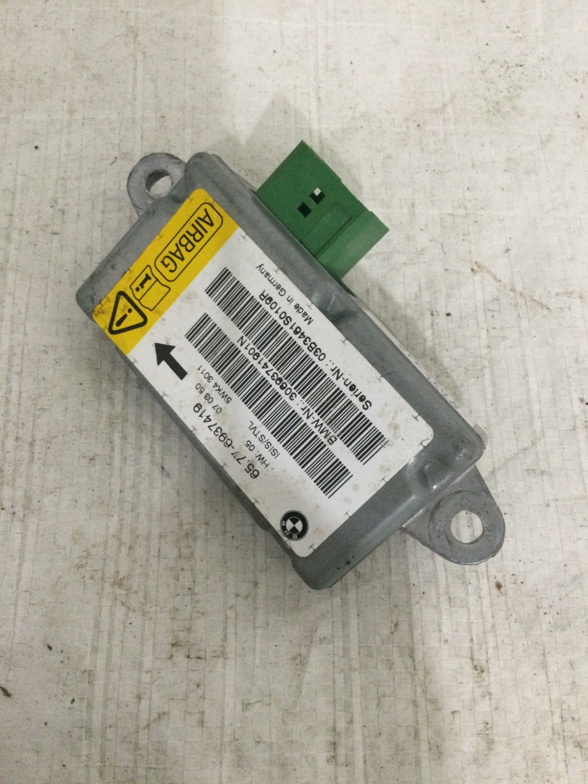 2004 BMW 745I Front Left Drivers Door SRS Sensor OEM 65.77-6937419