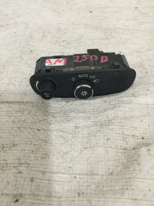 2019 Chevrolet Blazer Headlight Switch OEM