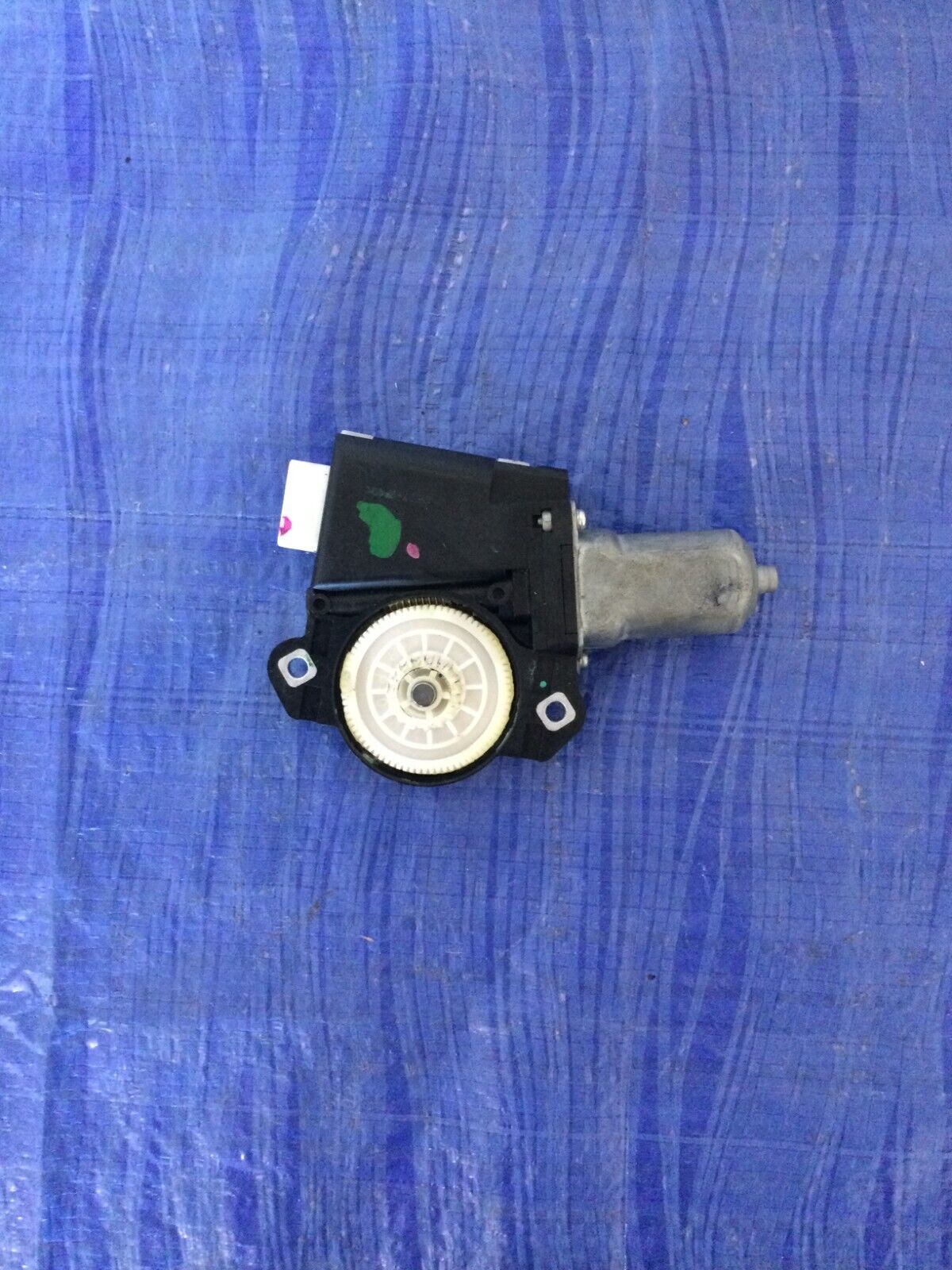 2007 Cadillac Escalade Sun Roof  Motor OEM