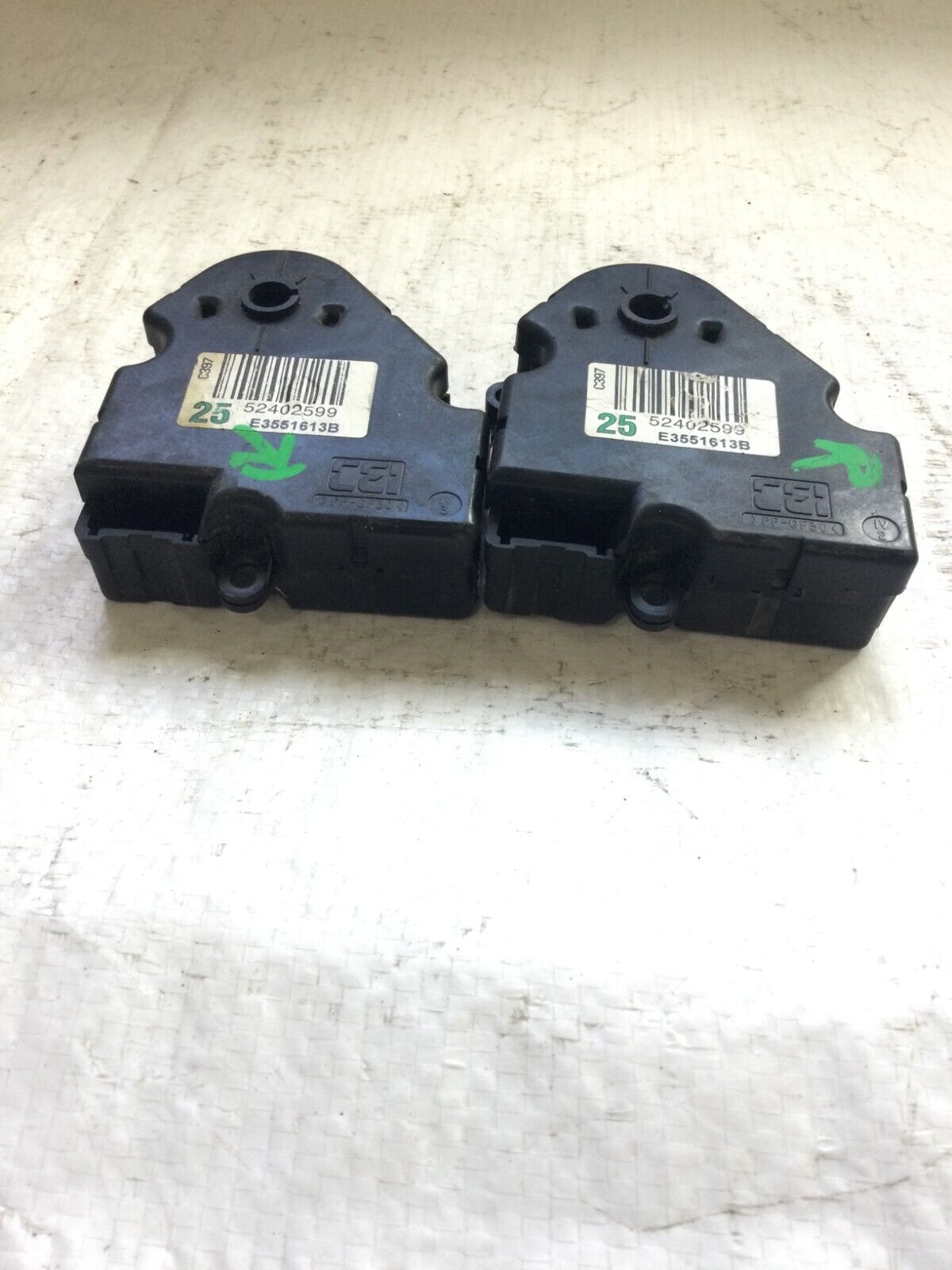 2006 Cadillac Escalade ESV HVAC Blend Door Actuator 52402599 OEM