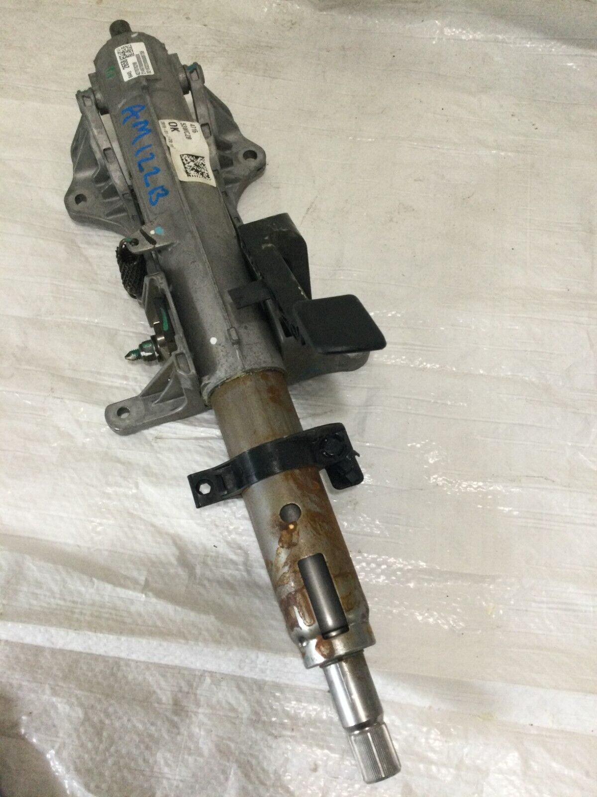 2019 Buick Regal  Hatchback Steering Column Assembly  84452658 OEM