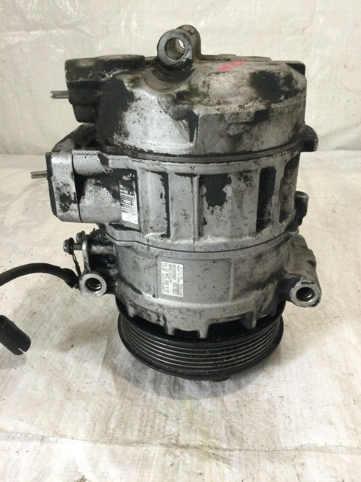 2006 Dodge Sprinter 2500 3500 A/C Air Conditioning AC Compressor OEM  A000234311